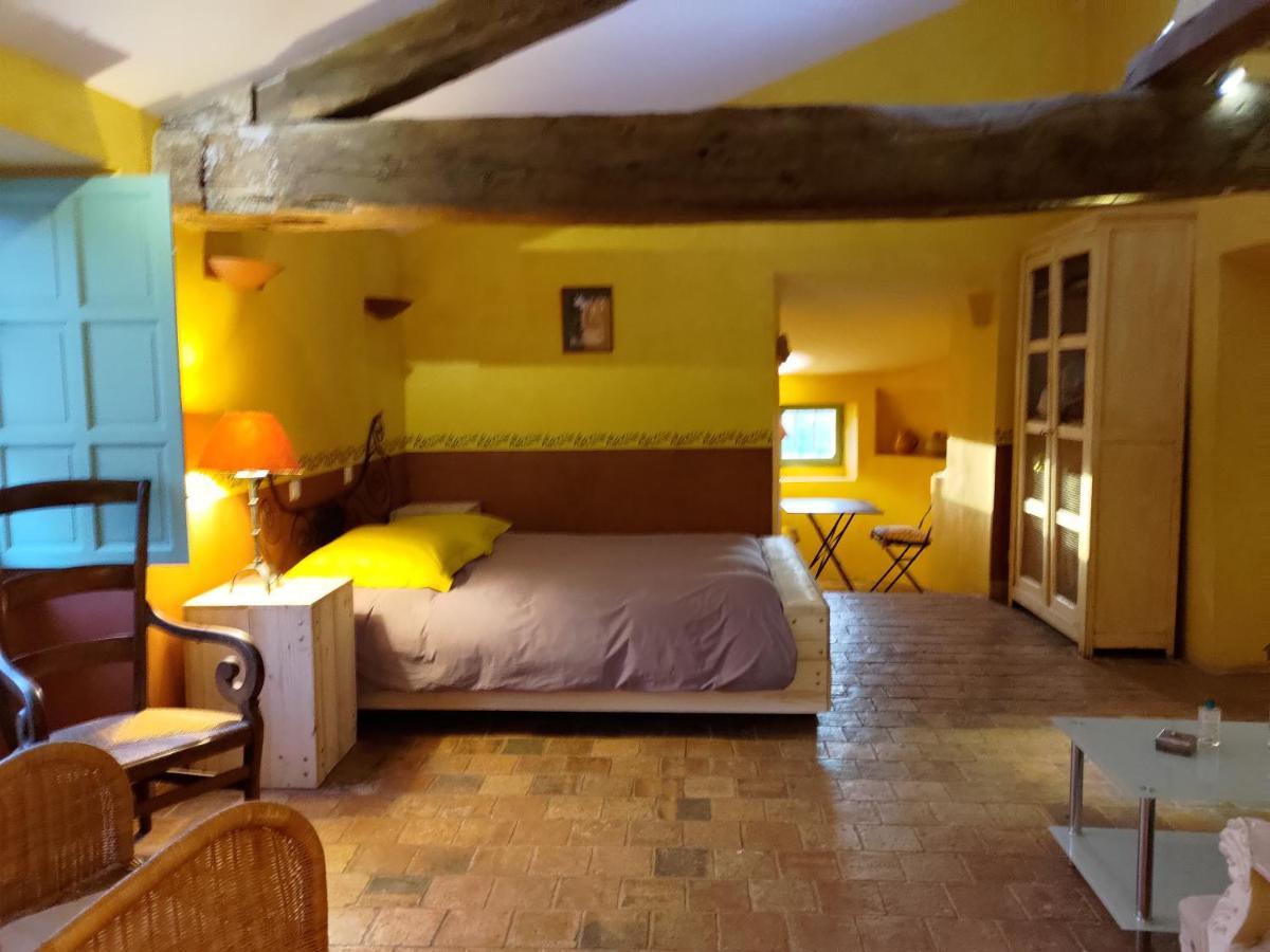 Le Manoir De Gatines Bed and Breakfast Tigné Eksteriør billede